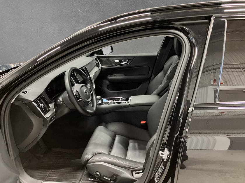 Bild 5 av Volvo V60 Recharge T8 Plus Dark