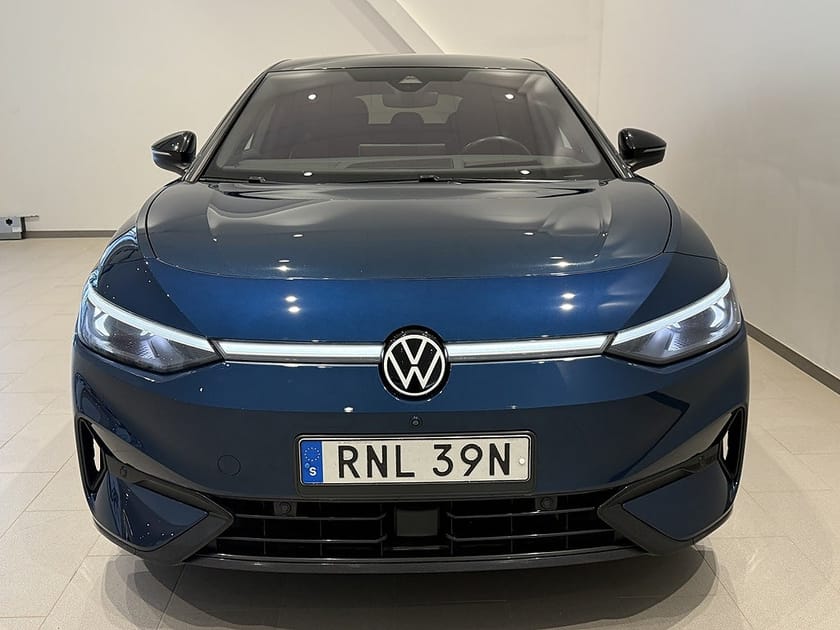 Bild 3 av Volkswagen ID.7 Pro 77 KWH Drag Ventilering Elstol H&K ljud Massage