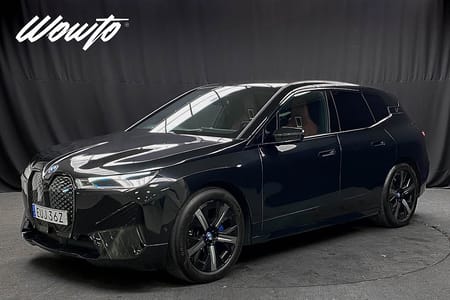 BMW iX xDrive50 524HK Sportpaket /Laser/HuD/Sky Lounge/Moms
