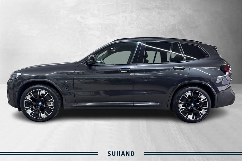 Bilde 2 av BMW iX3