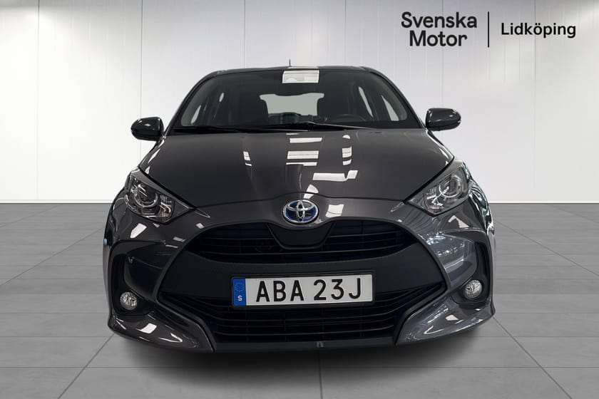 Bild 2 av Toyota Yaris Hybrid - Active I Backkamera I Rattvärme I Adaptiv Farthållare