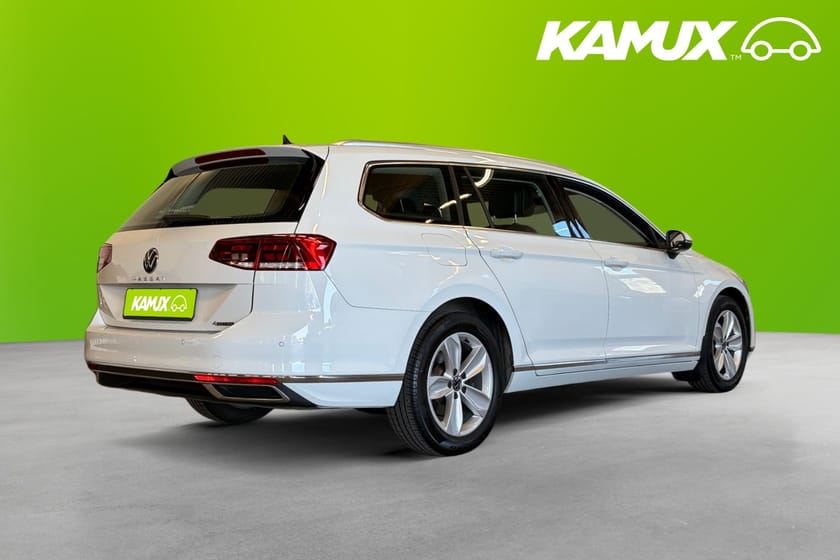 Bild 4 av Volkswagen Passat Sportscombi 2.0 TDI 4Motion 200hk MoK-Värm Adaptiv Farth
