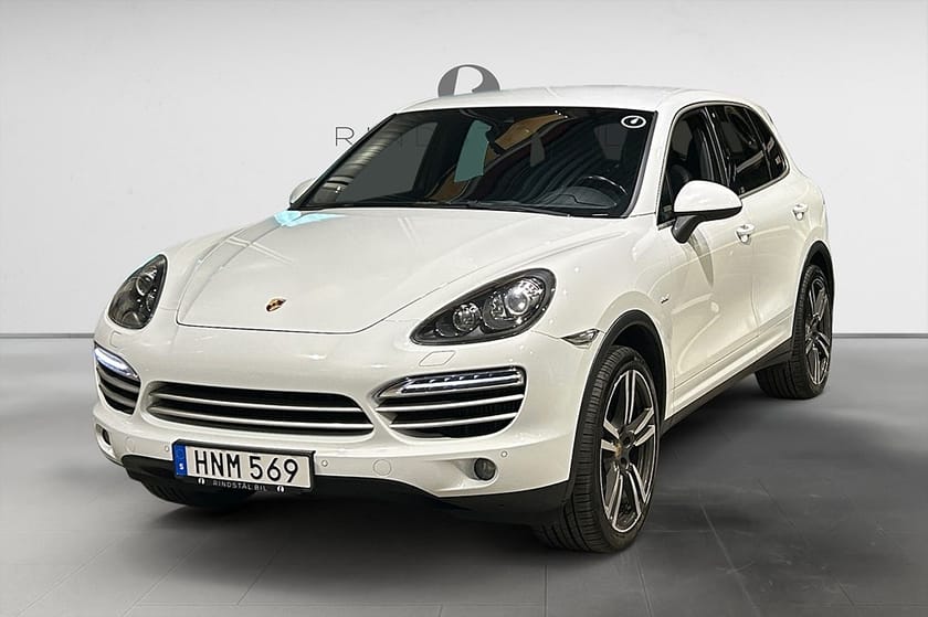 Bild 1 av Porsche Cayenne Diesel TipTronic S 245 HK DRAG AWD NAVI PLATIUNUM 21"