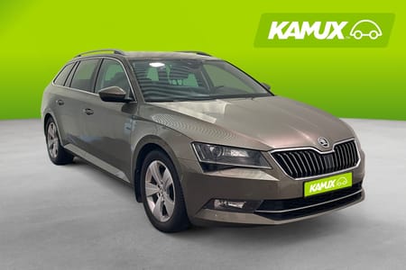Škoda Superb Kombi 2.0 TDI 4x4 Style  Backkamera Drag Navi Canton 190hk