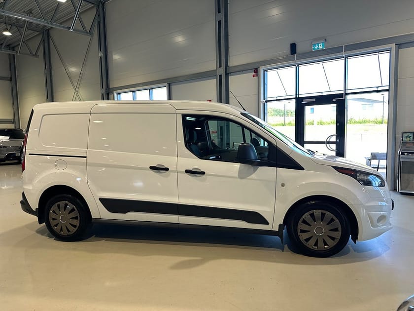 Bild 3 av Ford Transit Connect 230 LWB 1.5 TDCi /Värmare / L2 / B-kamera/ Drag