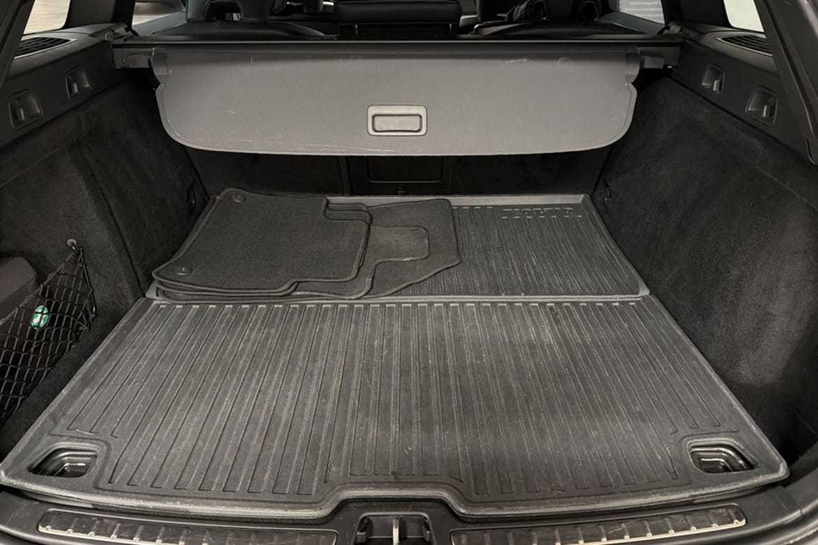 Volvo V60 2023 - miniatyr 14