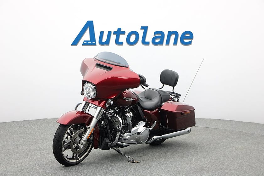 Bild 4 av Harley-Davidson Street Glide Special Special* Milwaukee-Eight, Nytt bakdäck, ABS, Radio