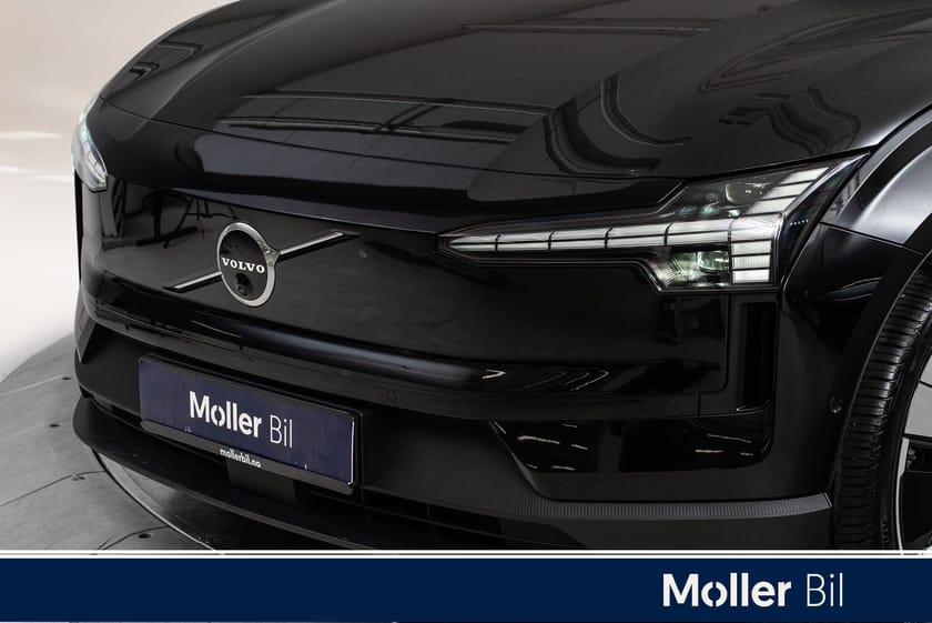 Bilde 2 av Volvo EX30 Twin Motor Performance 428hk AWD Ultra