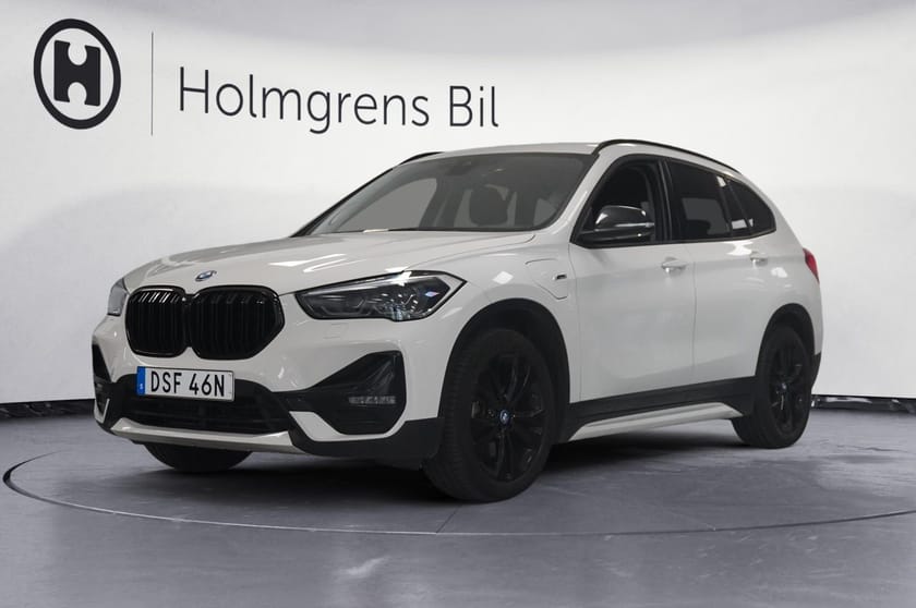 Bild 1 av BMW X1 xDrive25e Sport Line HUD Navi Plus