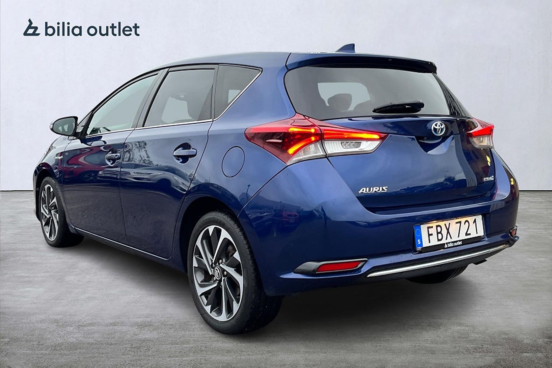 Toyota Auris 2017, photo 4/10