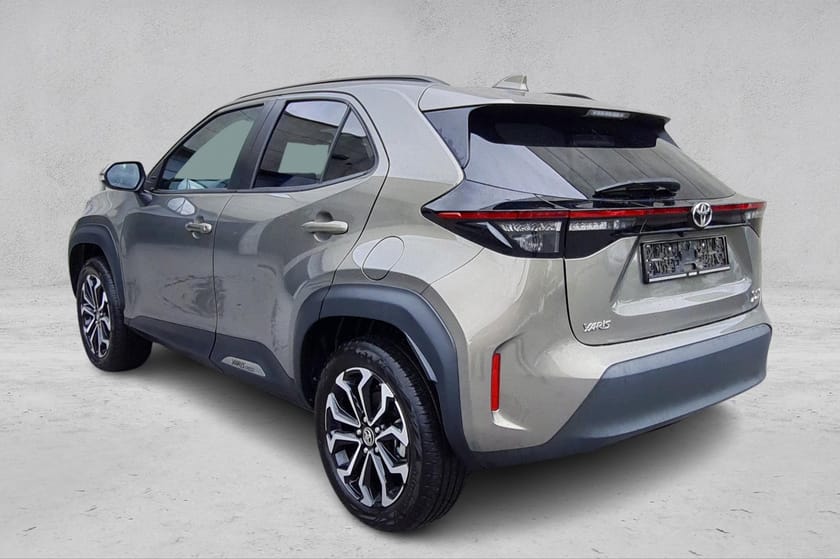 Bilde 3 av Toyota Yaris Cross Hybrid 115 AWD-i Active - LED - Adaptiv cruise - Ryggekam.