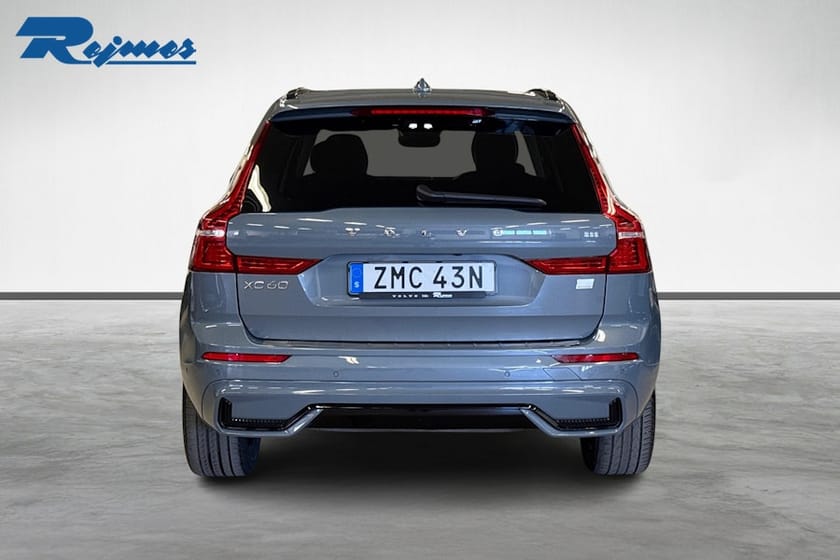 Bild 3 av Volvo XC60 Recharge T6 Plus Dark