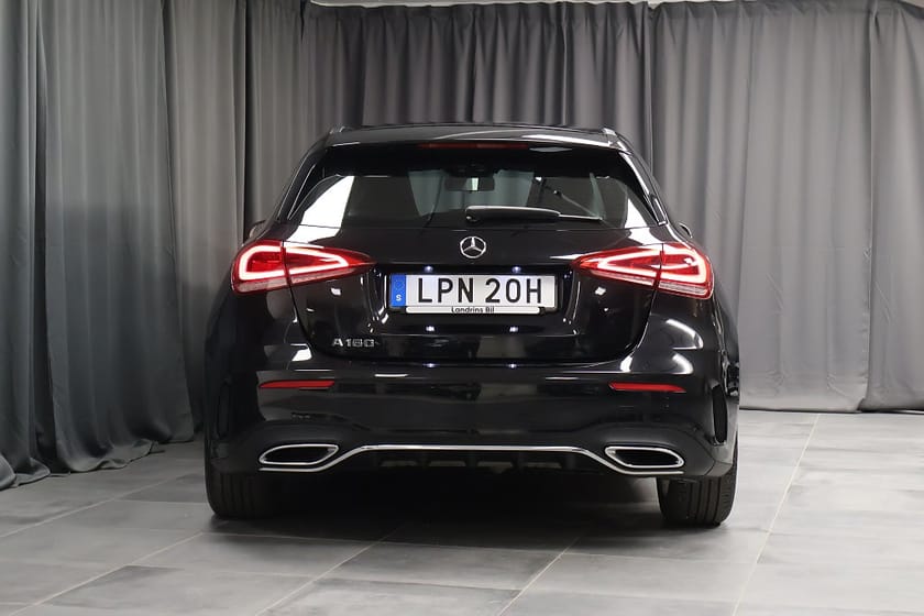 Bild 5 av Mercedes-Benz A 180 AMG Line Backkamera 18" AMG fälgar MBUX