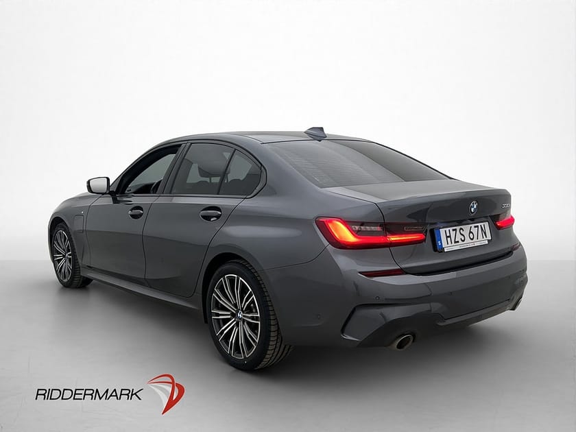 Bild 4 av BMW 330e Sedan 292hk M-Sport Cockpit Kamera CarPlay
