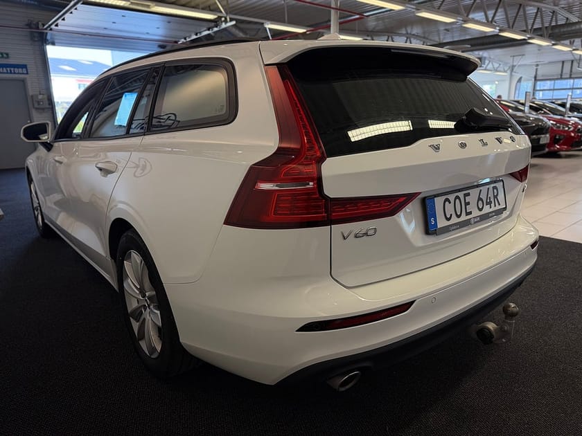 Bild 5 av Volvo V60 D4 AWD Geartronic Momentum | VOC/ Drag/ Kamera/ Vhjul