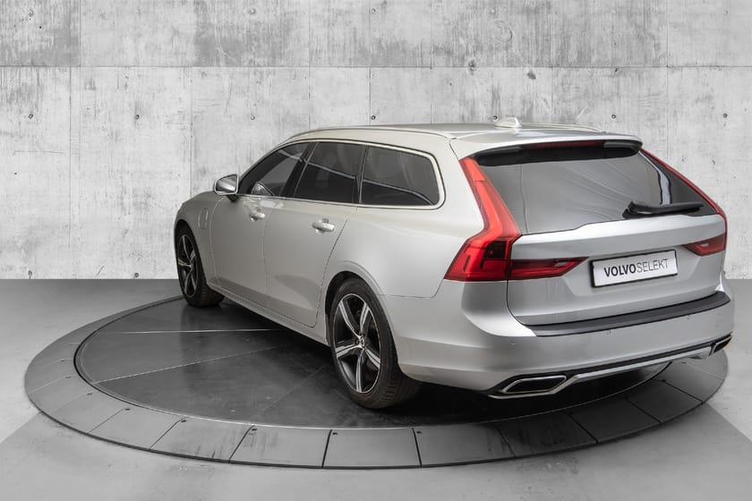 Bilde 5 av Volvo V90 T8 R-des Navi/360/HUD/Hengerfeste/elstol/Lyspk