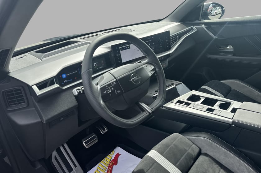 Bilde 5 av Opel Grandland Electric AWD Ultimate/AWD/Panorama/Delskinn/Matrix/Head-Up/Krok