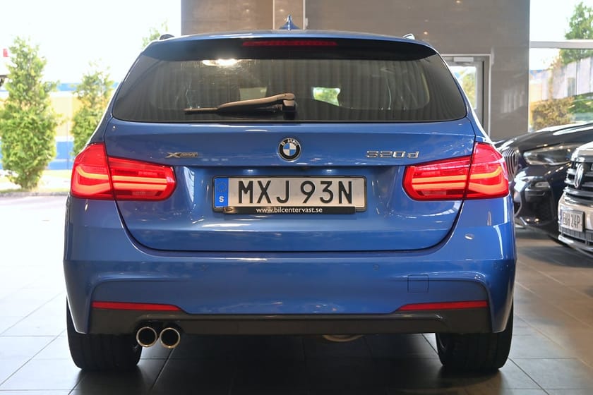 Bild 4 av BMW 320d xDrive Touring M Sport H/K Panorama Drag Läder Navi HUD