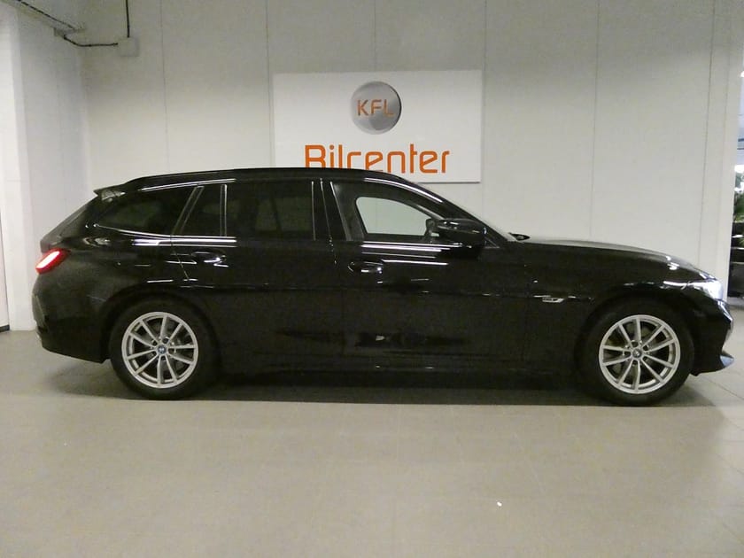 Bild 5 av BMW 330e xDrive Touring