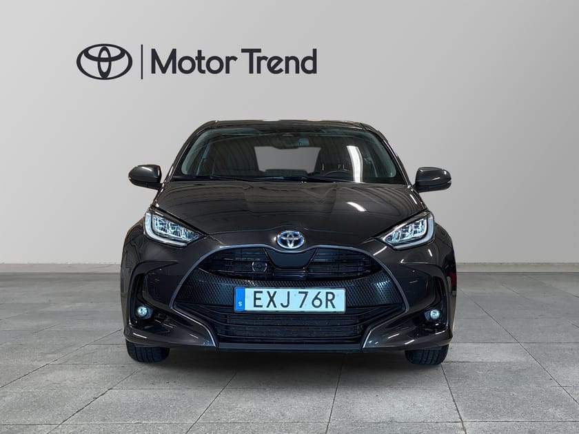 Bild 5 av Toyota Yaris Hybrid 1,5 5D ACTIVE PLUS VINTERHJUL