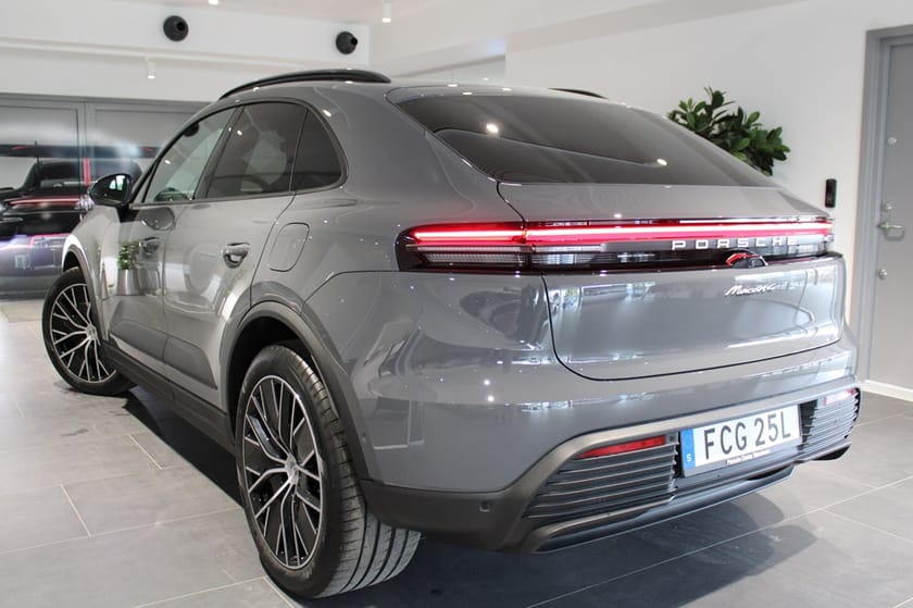 Bild 2 av Porsche Macan 4 
