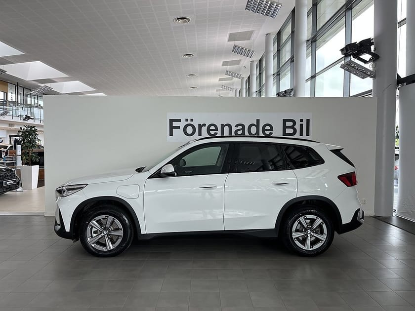 Bild 3 av BMW X1 xDrive25e Dragkrok 17" Rattvärme Drive/Park Assist