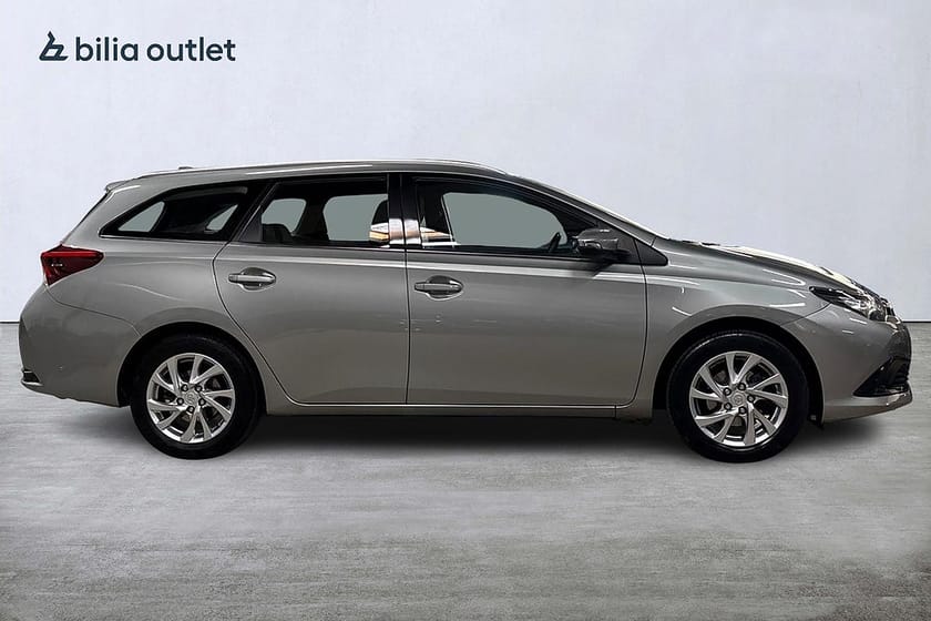 Bild 5 av Toyota Auris Touring Sports TS 1.2 Turbo Active 116hk Backkamera