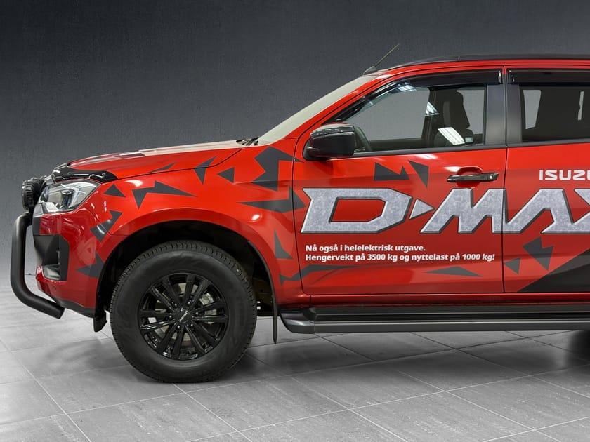 Bilde 5 av Isuzu D-Max Space Cab 1.9 Dobbel Magnum Black Edition|EBERSPRÄCHER/KROK+