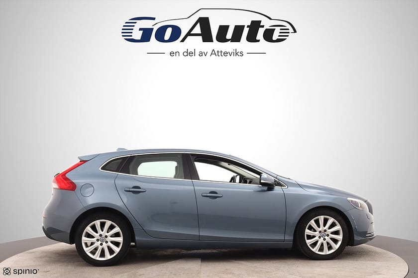 Bild 3 av Volvo V40 D2 Manuell Summum 115hk