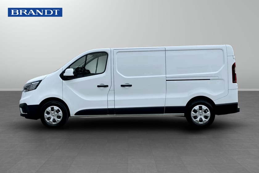 Bild 3 av Renault Trafic Skåpbil Nordic Line L2H1 150 Automat / dubbla dörrar / värmare med fjärr / drag