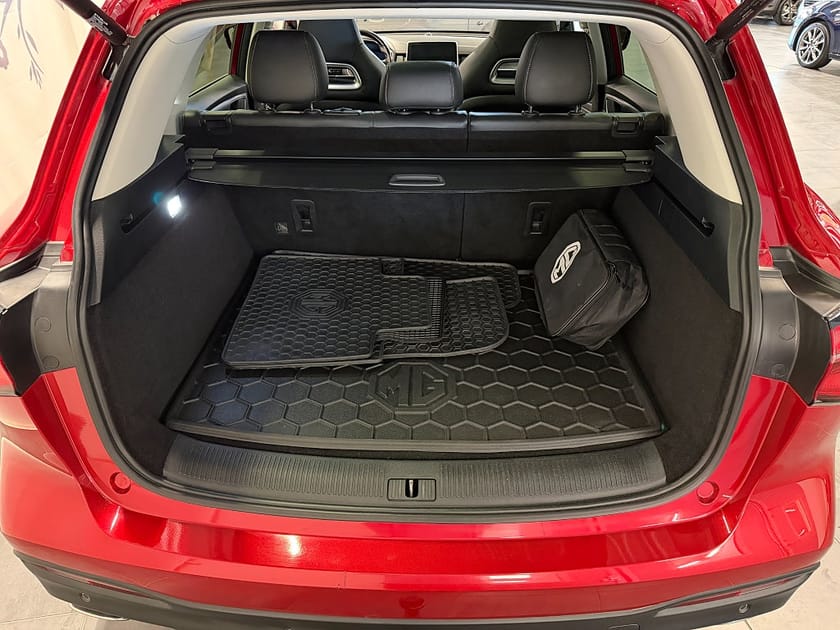 Bild 5 av MG EHS PHEV E  Luxury Trophy 258Hk Panorama Drag V-hjul 1ägare