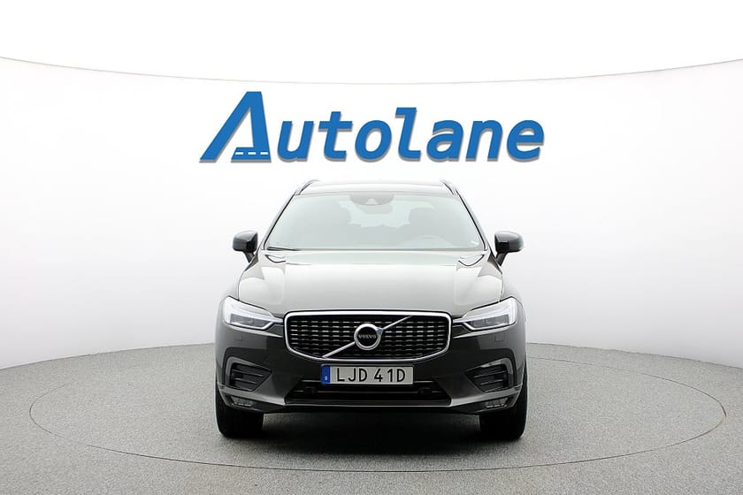 Bild 3 av Volvo XC60 B4 AWD R-Design, BLIS, Värmare, Minne, 21", Drag, 197hk