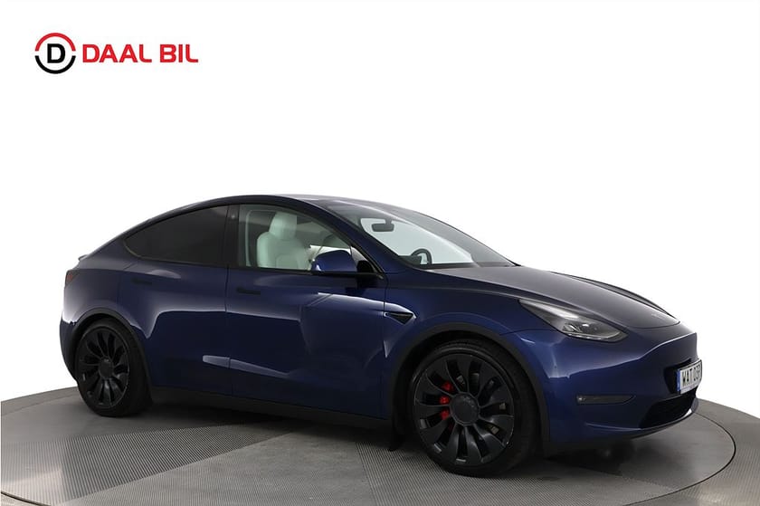 Bild 4 av Tesla Model Y Performance AWD 77 kWh 534HK DRAG P-VÄRM AUTOPILOT