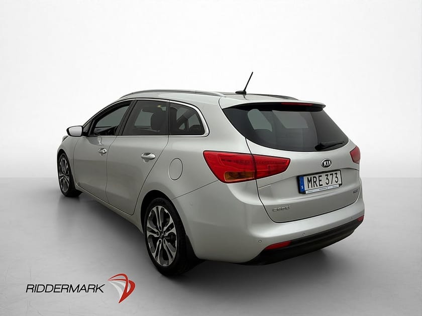 Bild 5 av Kia cee'd_sw 1.6 CRDi EX Comfort Pano Kamera Navi Två-Brukare