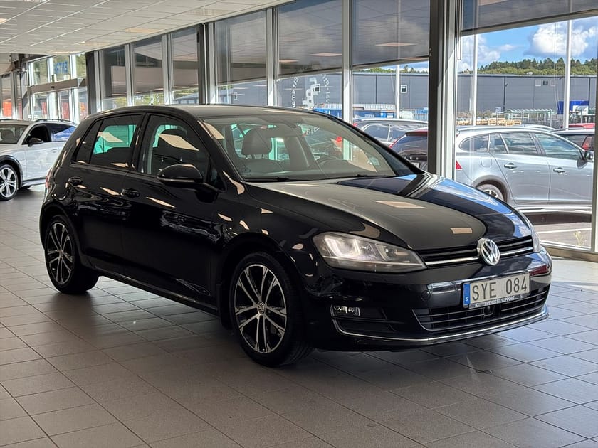 Bild 1 av Volkswagen Golf 5-dörrar 1.4 TSI Auto Massage Värmare