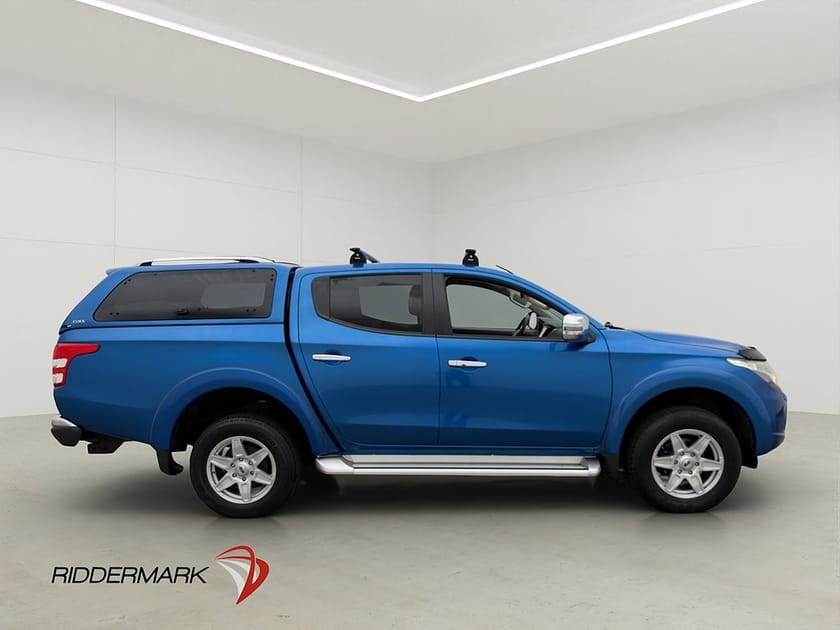 Bild 2 av Mitsubishi L200 Dubbelhytt 181hk 4WD Värm Diff Drag L-Släde Kåpa Moms
