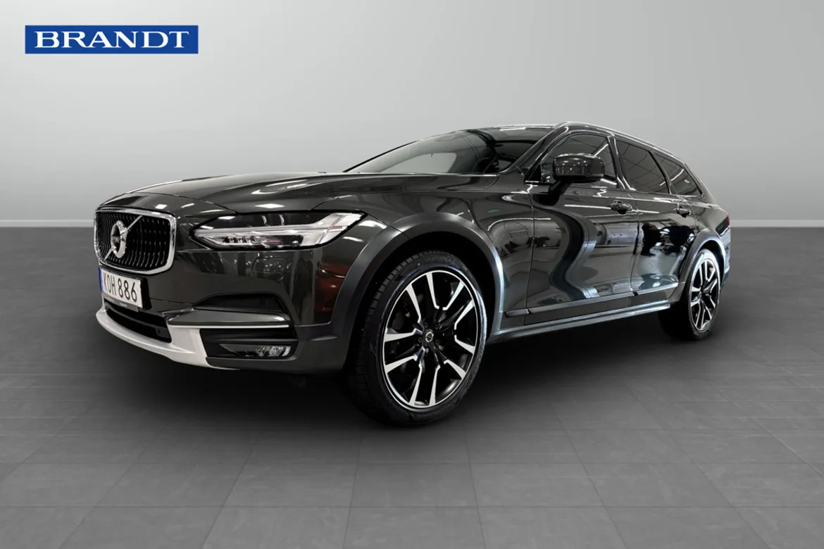 Volvo V90 Cross Country
