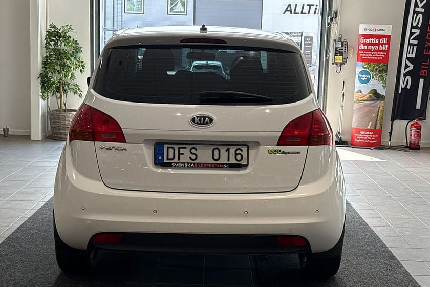 Bild 4 av Kia Venga 1.4 CRDi 90 hk ECO Comfort/Nybesiktigad/ V-hjul