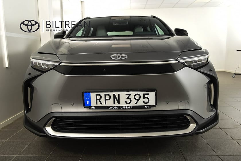 Bild 4 av Toyota bZ4X
