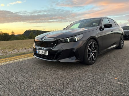 BMW i5 M60 xDrive Sedan