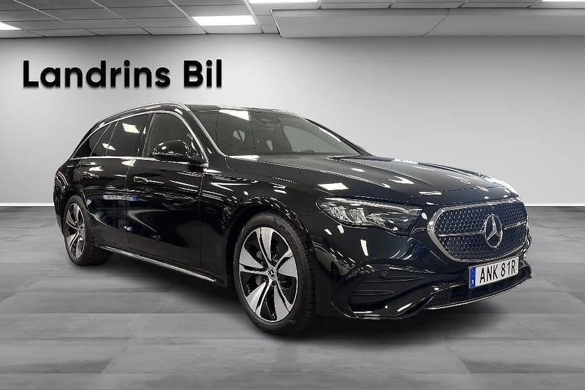 Bild 3 av Mercedes-Benz E 300 de 4MATIC T 9G-Tronic / AMG Line
