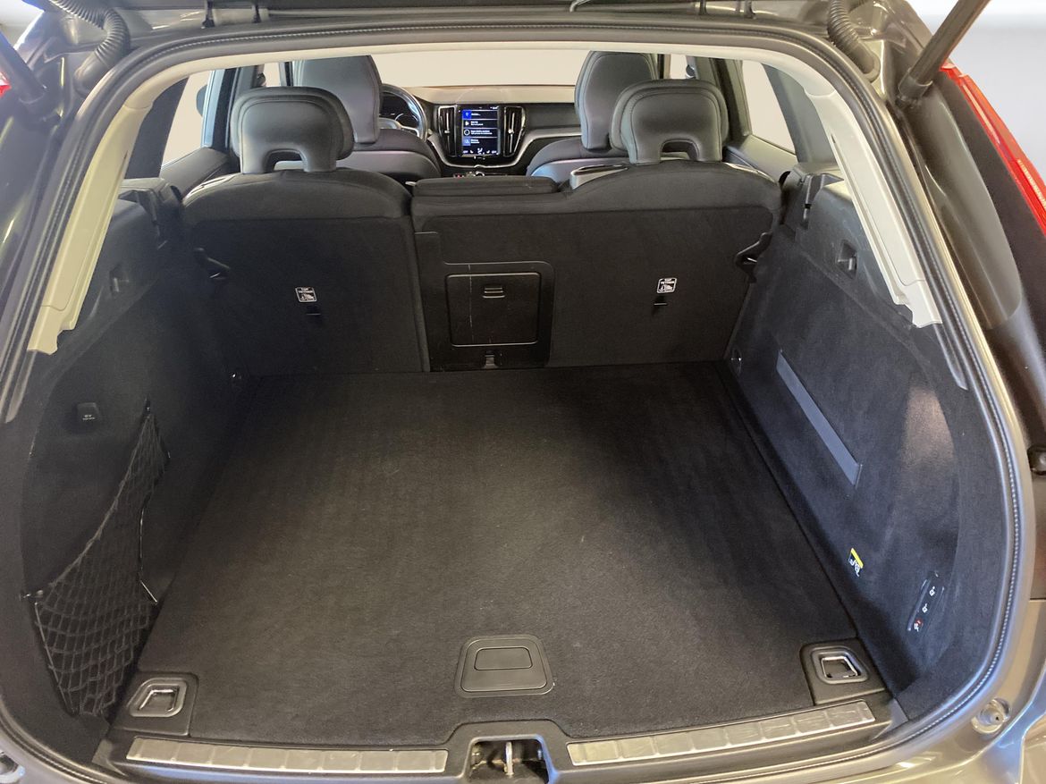 Volvo XC60 2019 - miniatyr 12