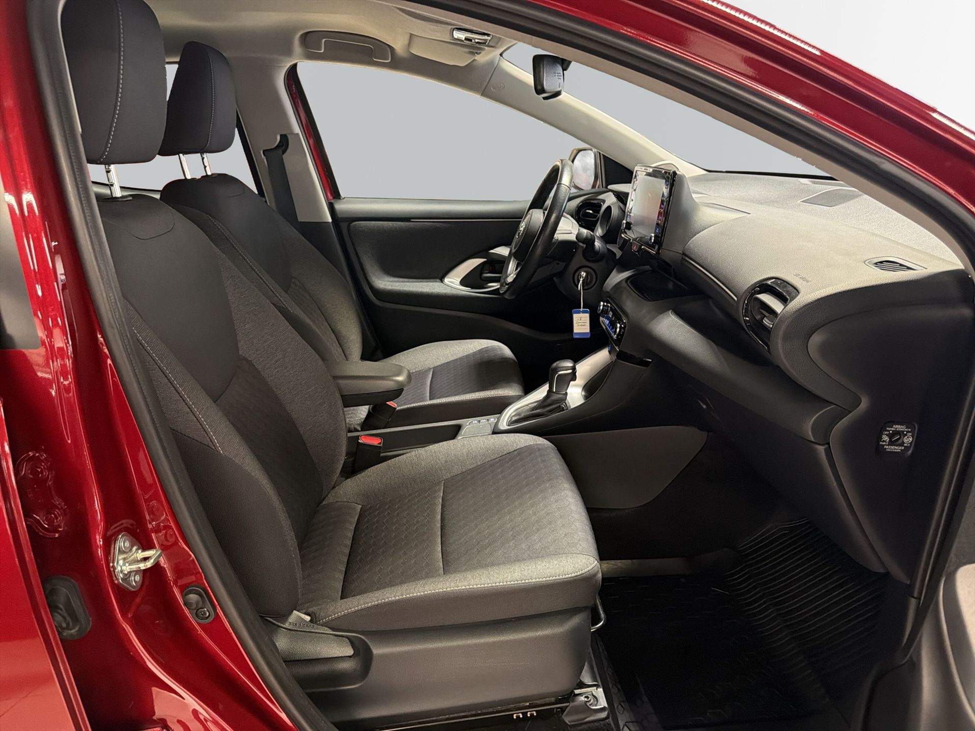 Toyota Yaris 2021, bild 6/10