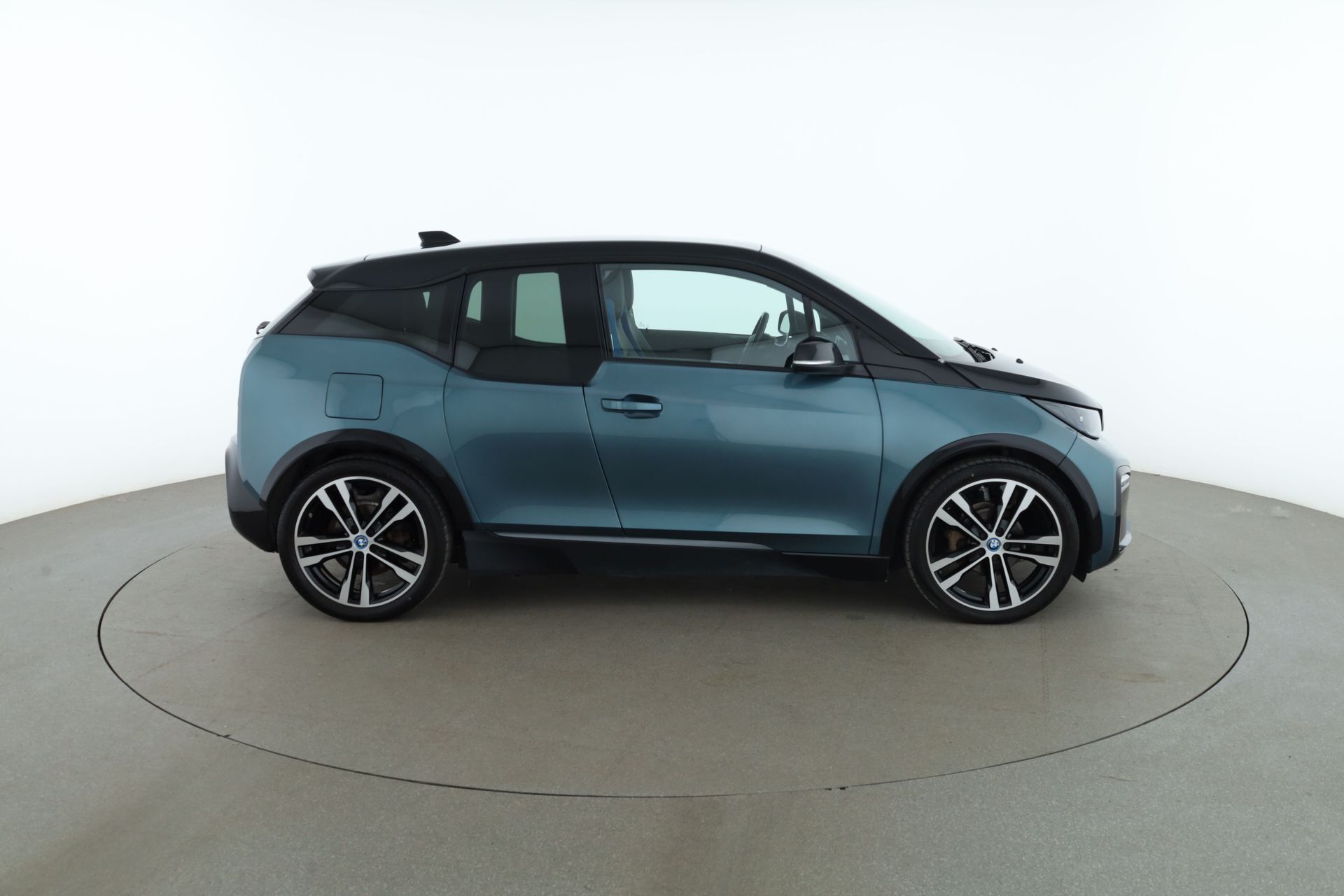 BMW i3 i3s 120 Ah 2022, photo 7/10