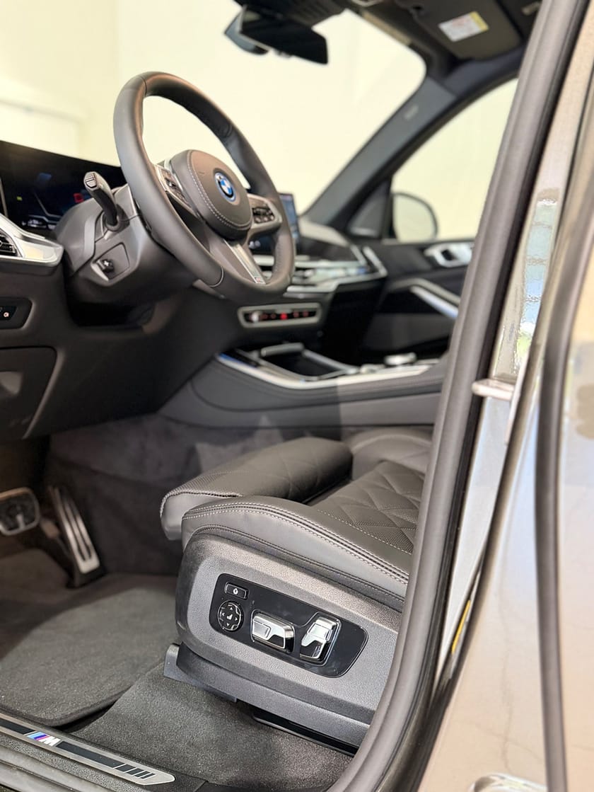 Bild 5 av BMW X5 xDrive50e xDrive 50e, M-Sport Pro, Panorama, Drag, Komfortstol