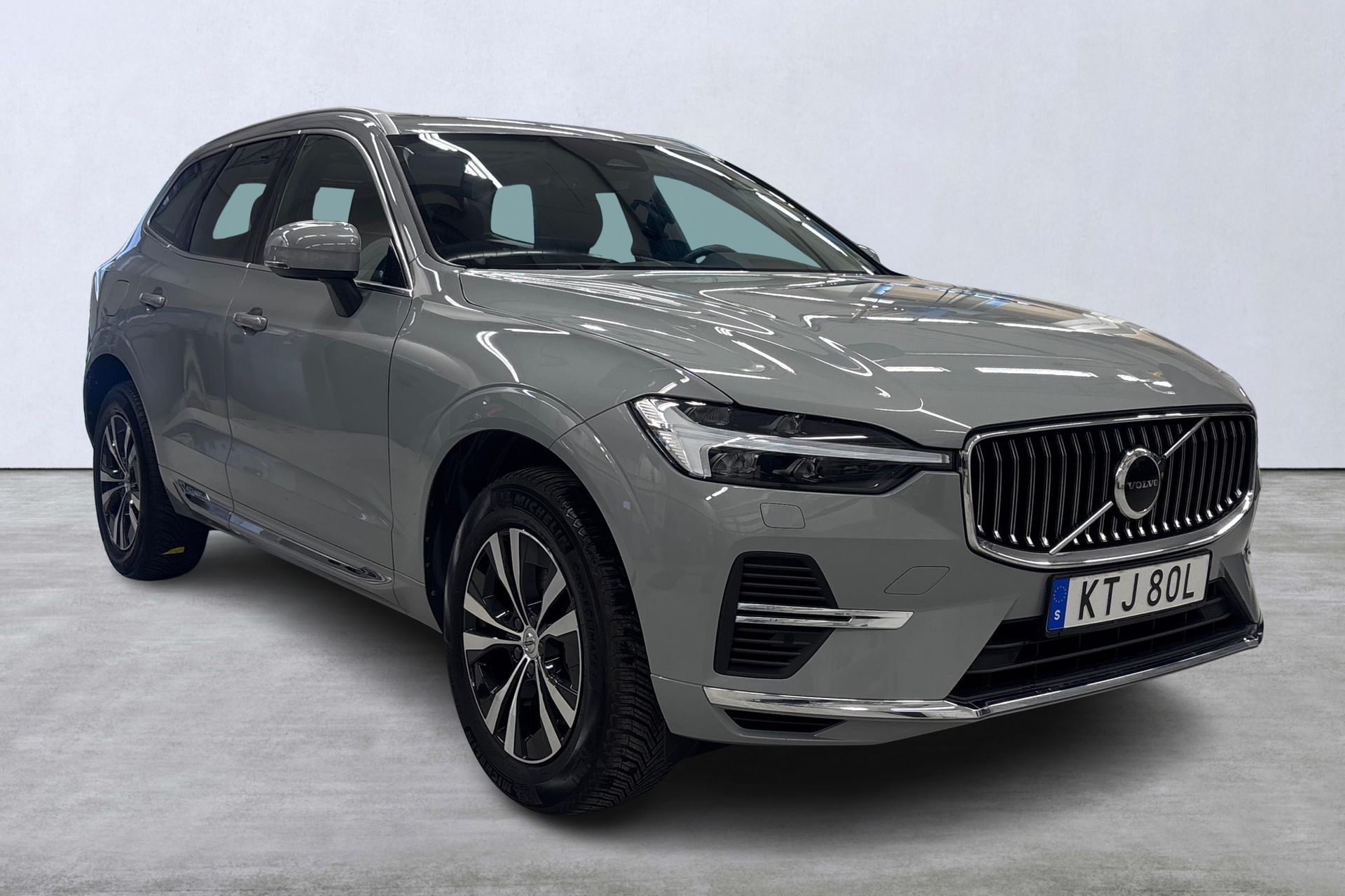 Volvo XC60 Recharge T6 II Core Edition 2024, kuva 6/34