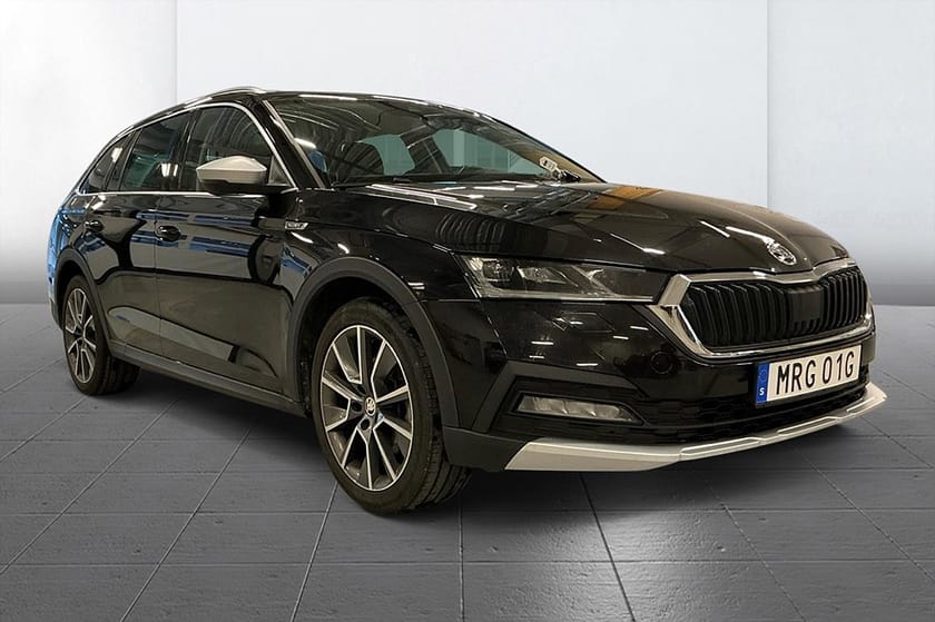 Bild 3 av Škoda Octavia Scout 2.0 TDI 4x4 Drag Kamera Cockpit Keyless MOMS 200hk