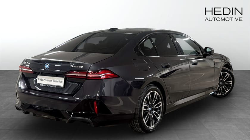 Bild 2 av BMW i5 xDrive40 Sedan M Sport / H&K / Adaptiv farth / Drag