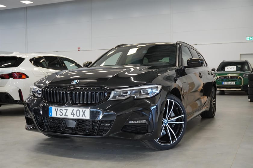 Bild 1 av BMW 330e xDrive Touring