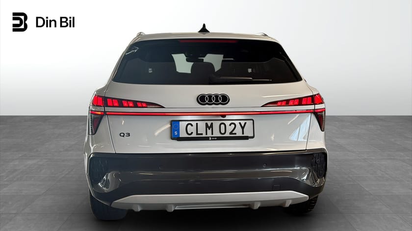 Bild 5 av Audi Q3 TFSI 150 HK, Alpinpaket, Rattvärme, Backkamera